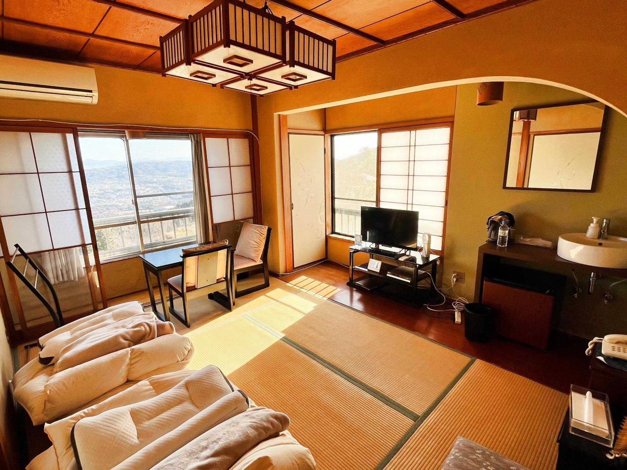 Shiroyama Ryokan Ikoma Exterior photo